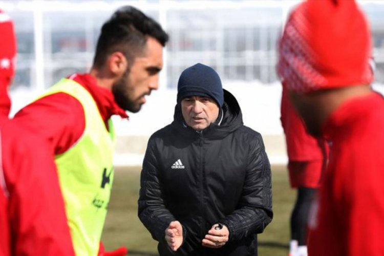 Sivasspor 4 haftadır galibiyet alamıyor
