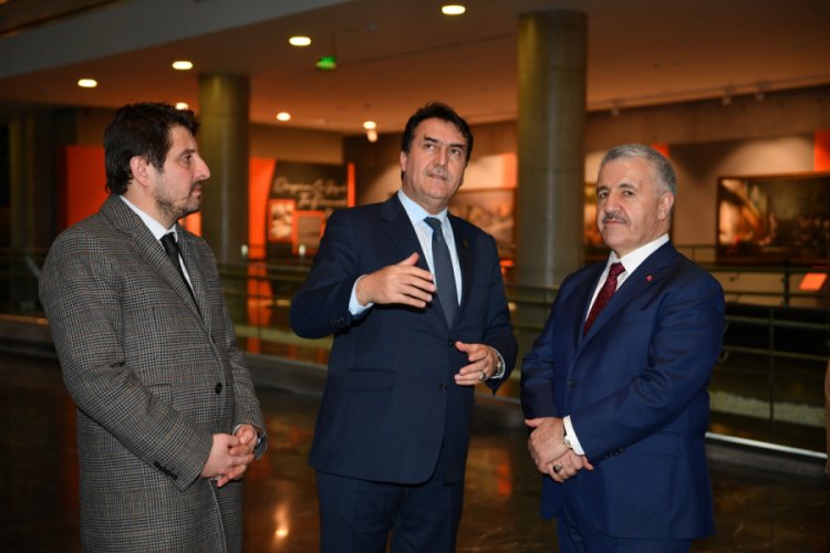 Eski Bakan Arslan, Bursa Fetih M&uuml;zesi'ni gezdi
