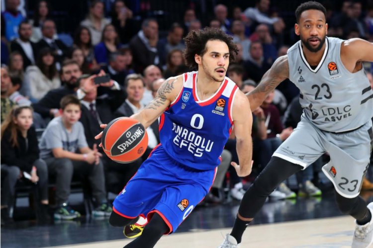 Larkin, Euroleague'de sezonun MVP'si &ouml;d&uuml;l&uuml;ne aday