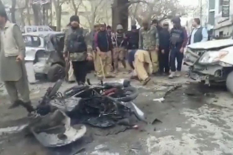 Pakistan'da patlama: 5 &ouml;l&uuml;, 7 yaralı