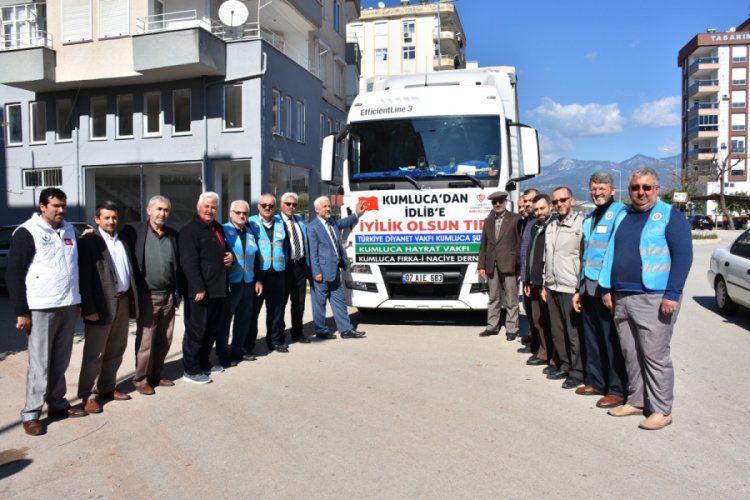 Antalya'dan İdlib'e yardım g&ouml;t&uuml;ren tır yola &ccedil;ıktı