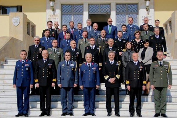 T&uuml;rk ve Yunan heyetleri bir araya geldi