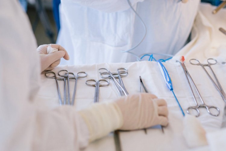 Eğitim Bir-Sen'den &uuml;yelerine ve yakınlarına indirimli estetik kampanyası