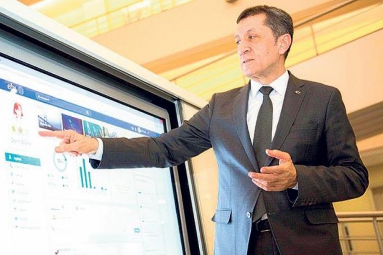 Bakan Sel&ccedil;uk, 'Eğitim Bilişim Ağı'nı anlattı