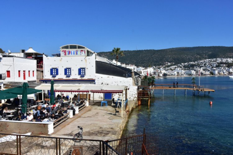 Bodrum'da 'sessiz b&ouml;lge' ve 'eğlence b&ouml;lgesi' uygulaması