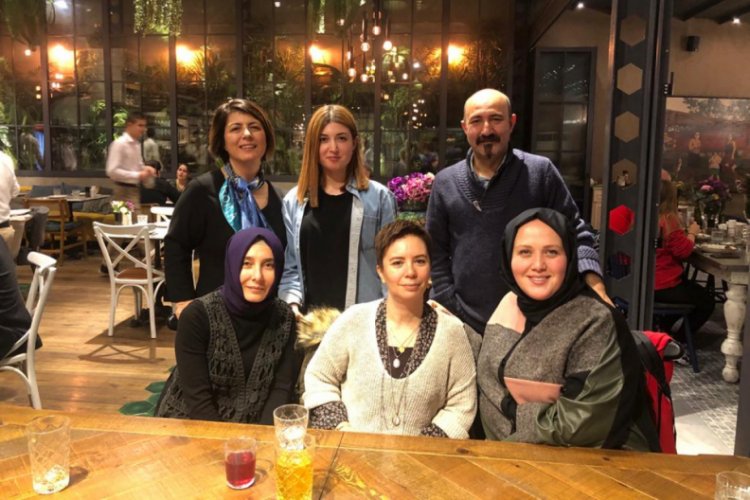 Elif Ayla: Bug&uuml;n&uuml;n b&uuml;y&uuml;kleri &ccedil;ocukluklarını s&ouml;k&uuml;p attı(&Ouml;ZEL HABER)