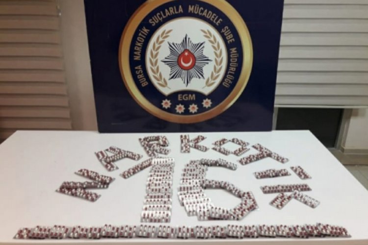 Bursa'da uyuşturucu operasyonunda 10 ş&uuml;pheli g&ouml;zaltına alındı
