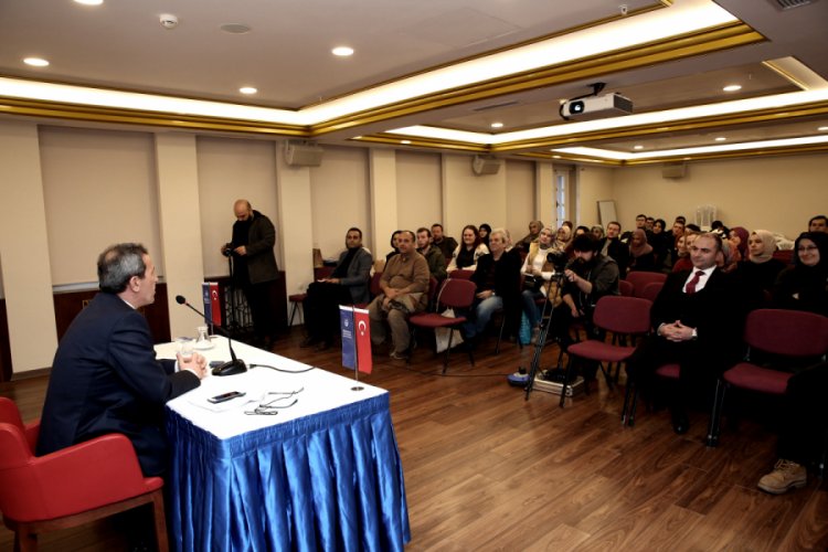 Yazar Necip Tosun Bursalılarla buluştu