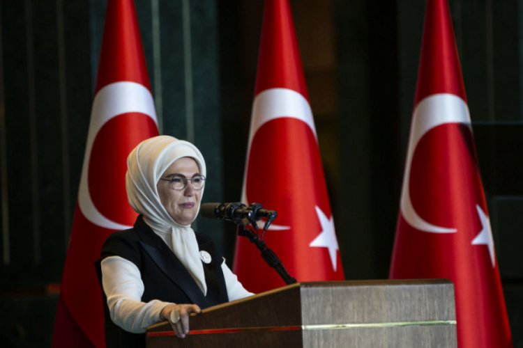 Emine Erdoğan: S&uuml;rd&uuml;r&uuml;lebilir yaşam kriterleri İslam'ın &ouml;z&uuml;d&uuml;r