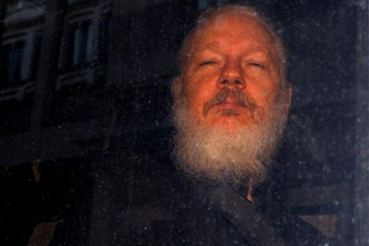 Wikileaks'ın baş edit&ouml;r&uuml;nden "Assange" a&ccedil;ıklaması!