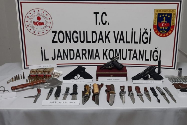 Yasadışı silah ticareti yapan ş&uuml;pheli yakalandı