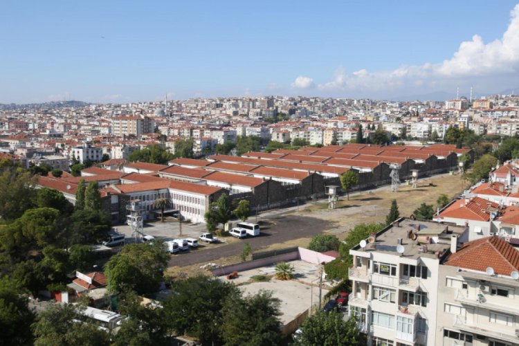 Buca Cezaevi'nin kaldırılması i&ccedil;in Bakan G&uuml;l ile g&ouml;r&uuml;şt&uuml;ler