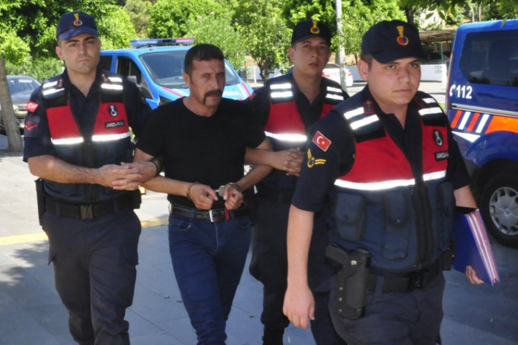 &Ccedil;ocuğunun annesini 25 bı&ccedil;ak darbesiyle &ouml;ld&uuml;rd&uuml;: Kendimi savundum