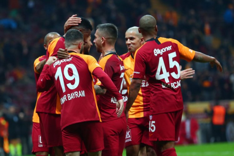 Galatasaray savunma performansı ile Avrupa'nın devleri arasında