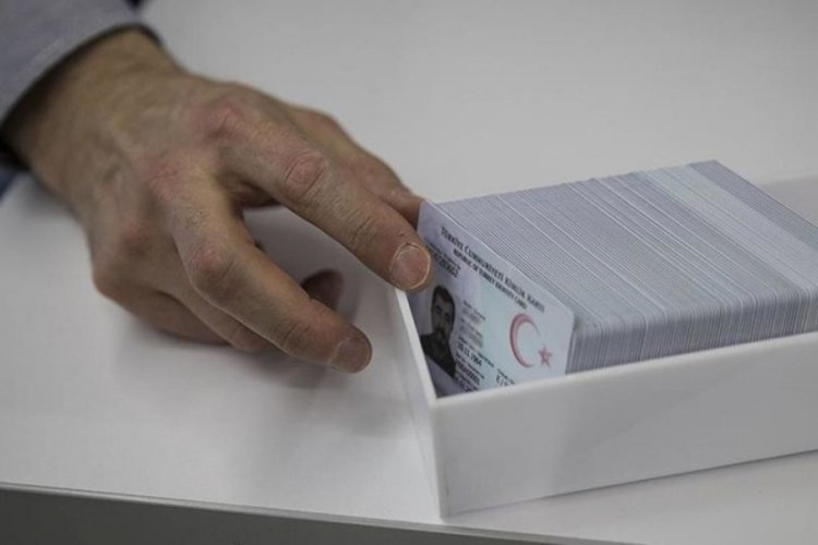 Boşanan anne &ccedil;ocuğuna kendi soyadını verebilecek
