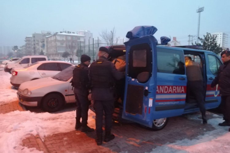 Kayseri'de HTŞ operasyonu: 2 g&ouml;zaltı