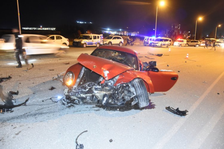 &Uuml;niversiteli Emel'in &ouml;ld&uuml;ğ&uuml; kazada, s&uuml;r&uuml;c&uuml;ler ilk kez hakim karşısına &ccedil;ıktı