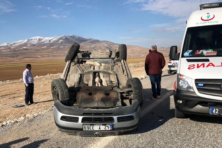 Kontrolden &ccedil;ıkan otomobil takla attı