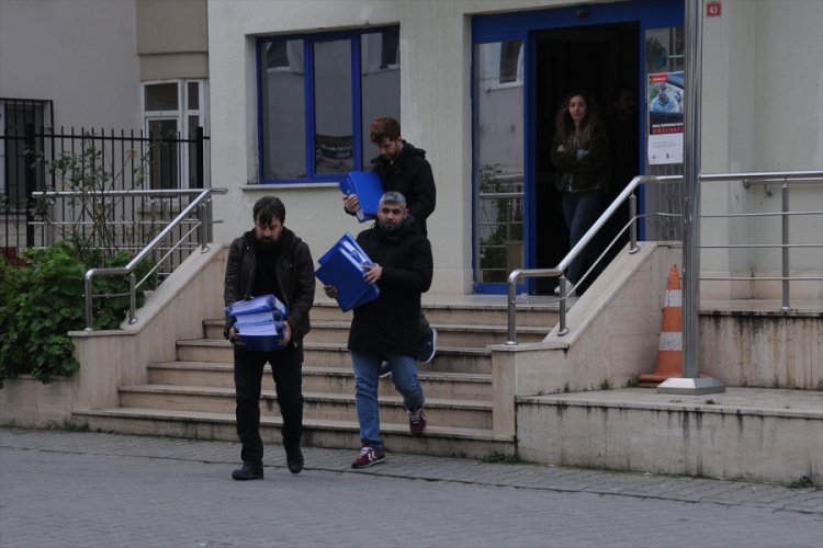 Yalova'daki fuhuş operasyonunda yakalanan 22 ş&uuml;pheliden 13'&uuml; tutuklandı