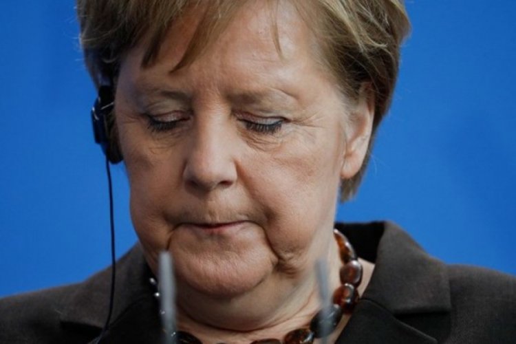Angela  Merkel programını iptal etti