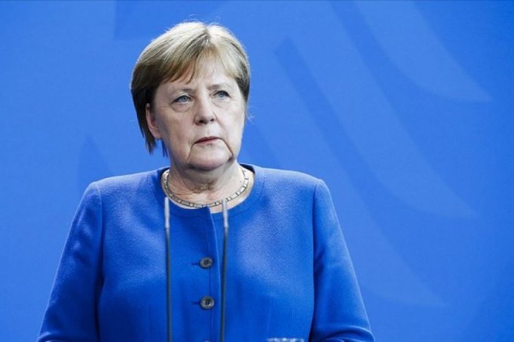 Merkel'den ırkçı saldırıyla ilgili flaş açıklama