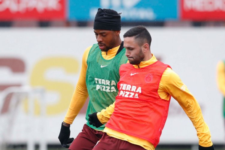 Galatasaray, derbi hazırlıklarını tek eksikle s&uuml;rd&uuml;rd&uuml;