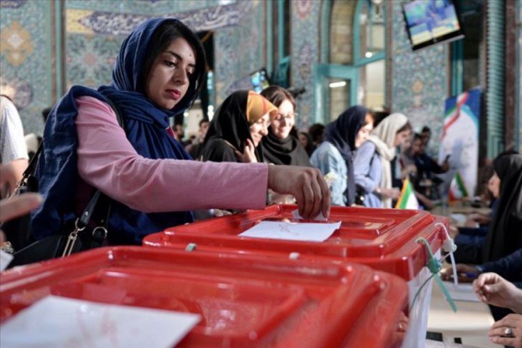 İran, Meclis se&ccedil;imleri i&ccedil;in yarın sandık başına gidiyor