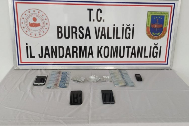 Bursa'da jandarmadan ka&ccedil;amadılar