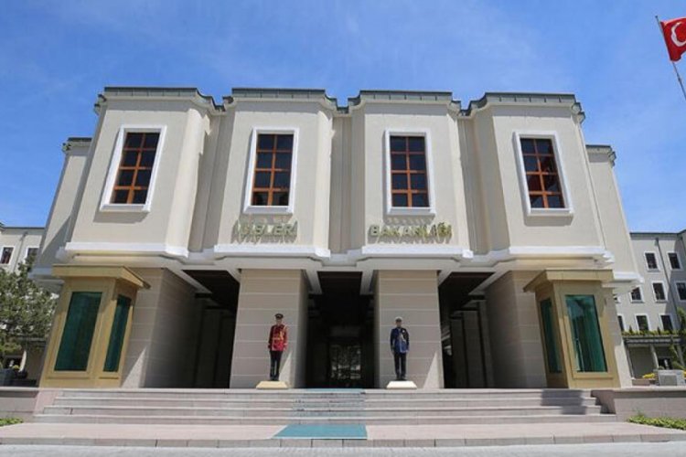 İ&ccedil;işleri Bakanlığı'nda e-başvuru d&ouml;nemi başladı