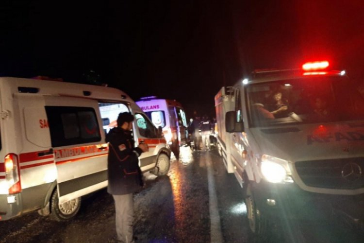 &Ccedil;ayda mahsur kalan 35 kişi kurtarıldı