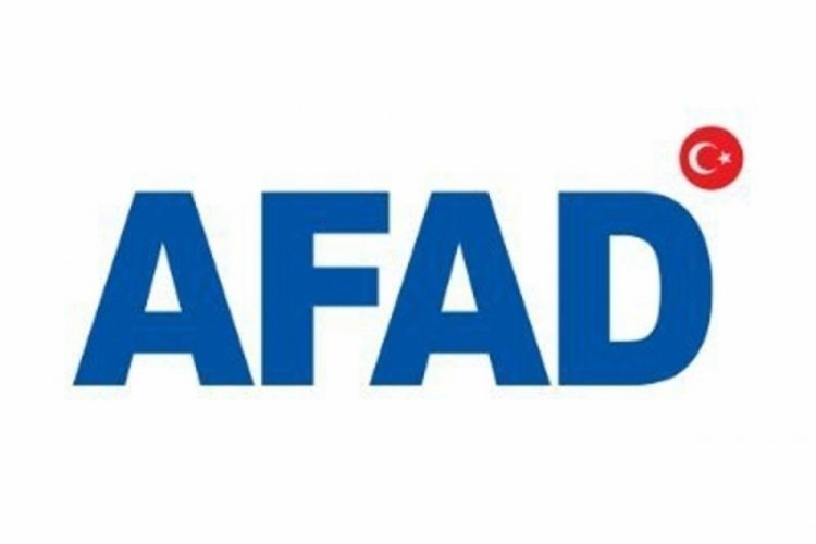 AFAD, hasarlı yapılara girilmemesi konusunda uyardı
