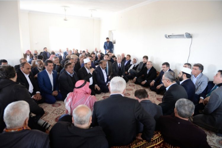 Husumetli aileler 5 bin kişinin katıldığı yemekle barıştı