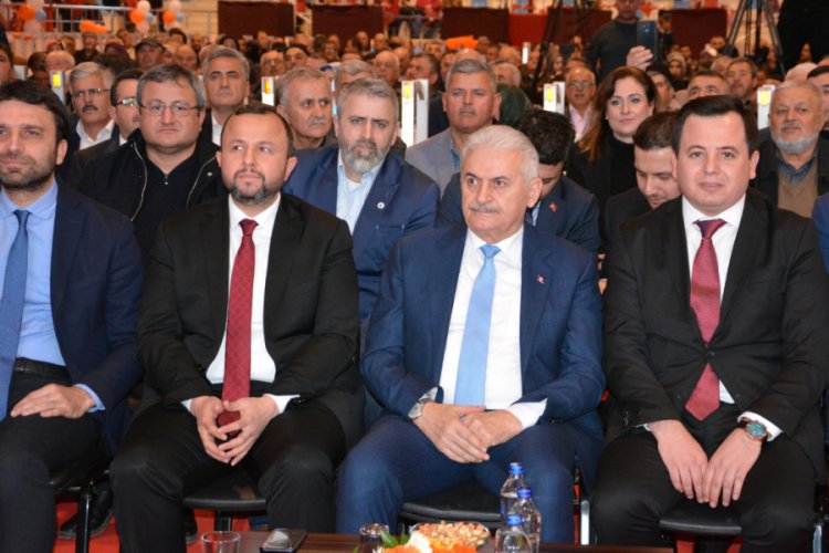 "Sosyal medyada yalan haber yaparak etki oluşturmayı başardılar"
