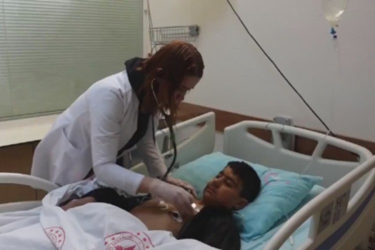 Suriyeli &ccedil;ocuklar bombanın patladığı anı anlattı