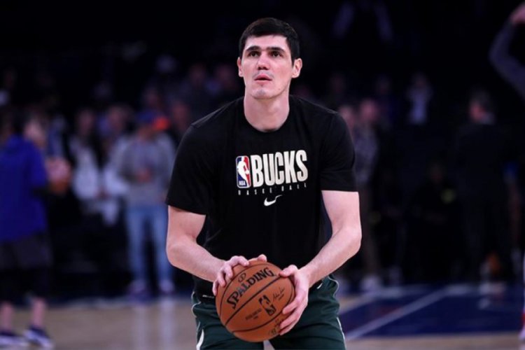 NBA tarihinin en erken play-off biletini alan takım Milwaukee Bucks oldu