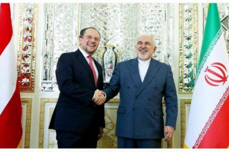 İran Dışişleri Bakanı Zarif, koronavir&uuml;s&uuml; tiye aldı