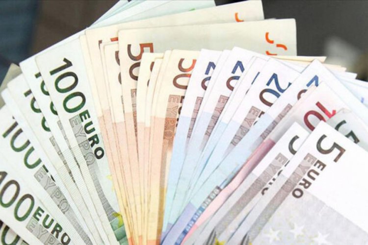 Almanya'nın b&uuml;t&ccedil;e fazlası 49,8 milyar avro oldu