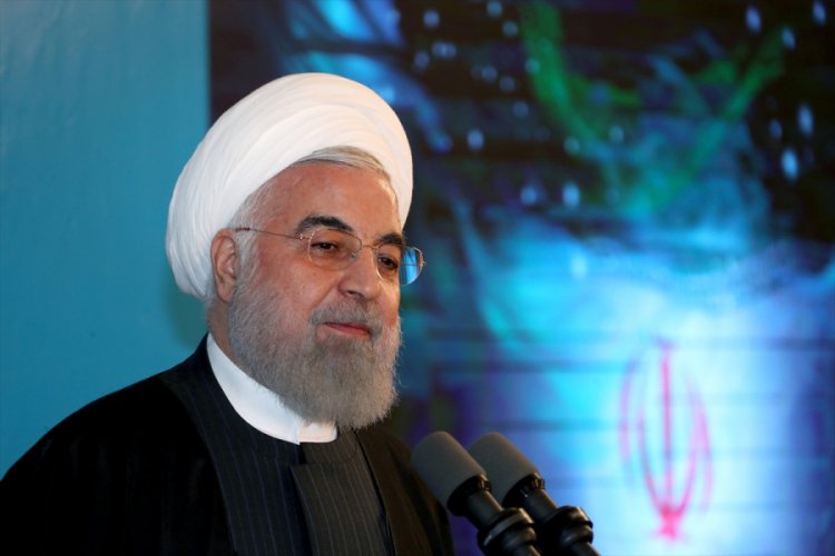Ruhani: "Koronavir&uuml;s davetsiz bir misafir gibi geldi"