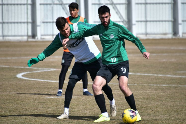 Konyaspor'da Kasımpaşa mesaisi s&uuml;rd&uuml;