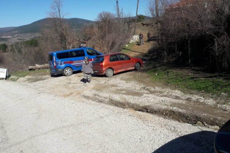 Kız kardeşinin evinde &ouml;l&uuml; bulundu