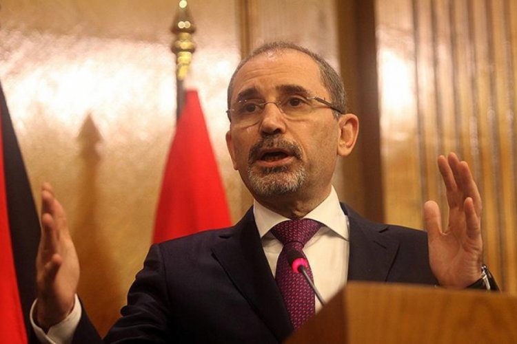 Netanyahu'nun Kud&uuml;s'&uuml;n doğusuna 3 bin 500 konut inşa planına tepki