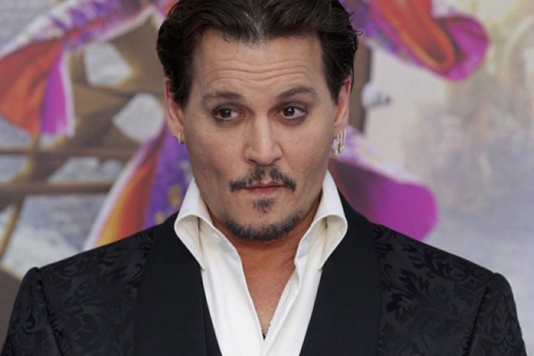T&uuml;rkiye'ye gelen Johnny Depp ile 'selfie' &ccedil;ekmenin bedeli 10 bin TL