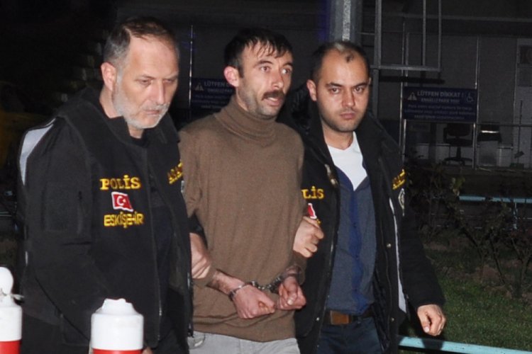 Eşinin sevgilisini &ouml;ld&uuml;ren sanığın cezası belli oldu