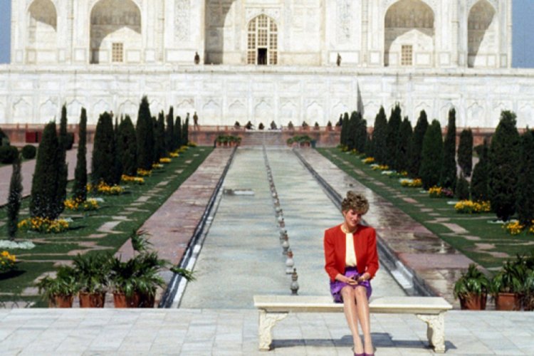 Ivanka Trump'tan 28 yıl sonra Prenses Diana pozu