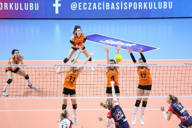 Fenerbah&ccedil;e ve Eczacıbaşı Vitra, koronavir&uuml;s nedeniyle CEV'e başvurdu