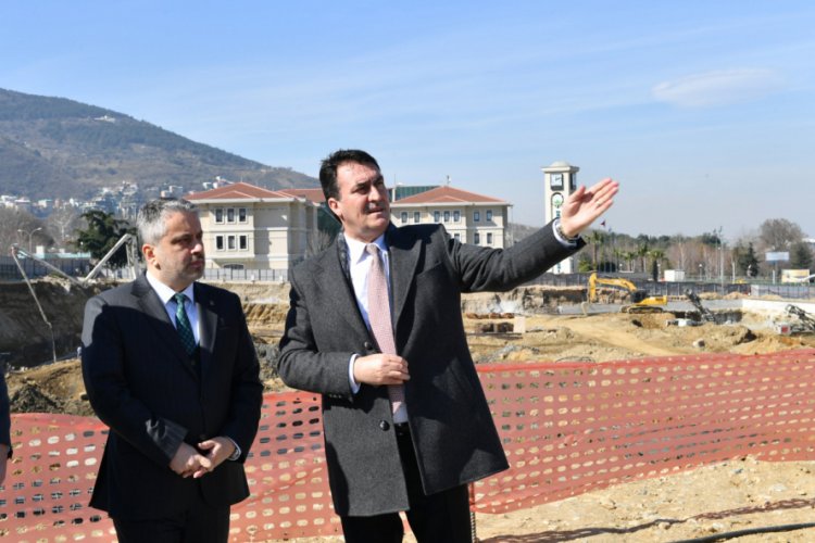 AK Parti Bursa İl Başkanı Salman: "Osmangazi Meydanı, gurur projemiz"