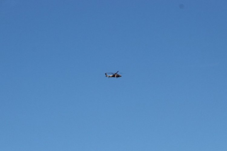 Suriye sınırında askeri helikopter hareketliliği