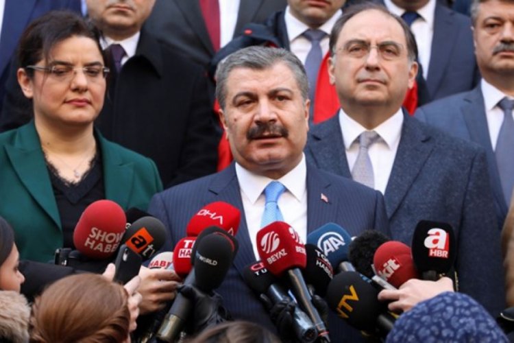 Sağlık Bakanı Koca'dan İran'daki T&uuml;rk vatandaşlarına uyarı