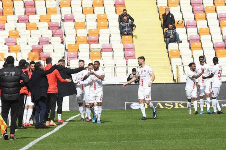 Antalyaspor ligde ve kupada &ccedil;ıkışını s&uuml;rd&uuml;rmek istiyor