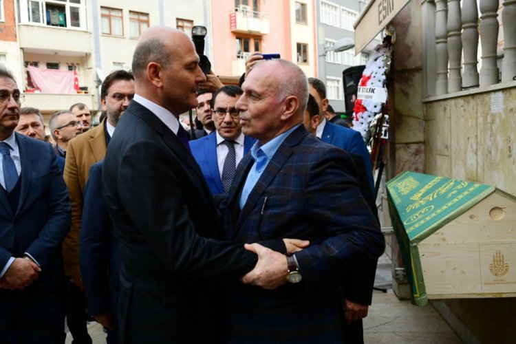 Bakan Soylu, cenaze namazına katıldı